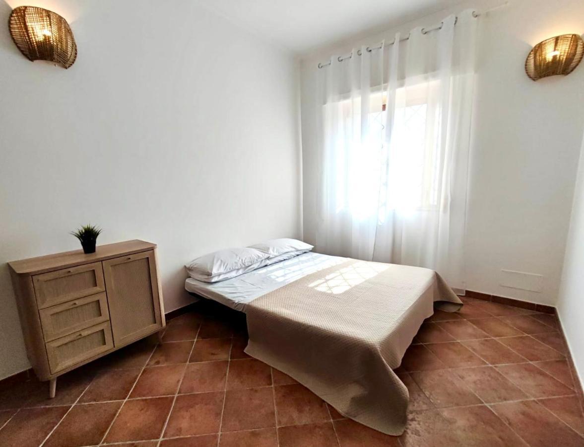 Villa Singola Amanda - 500M Dal Mare Pulsano Ngoại thất bức ảnh
