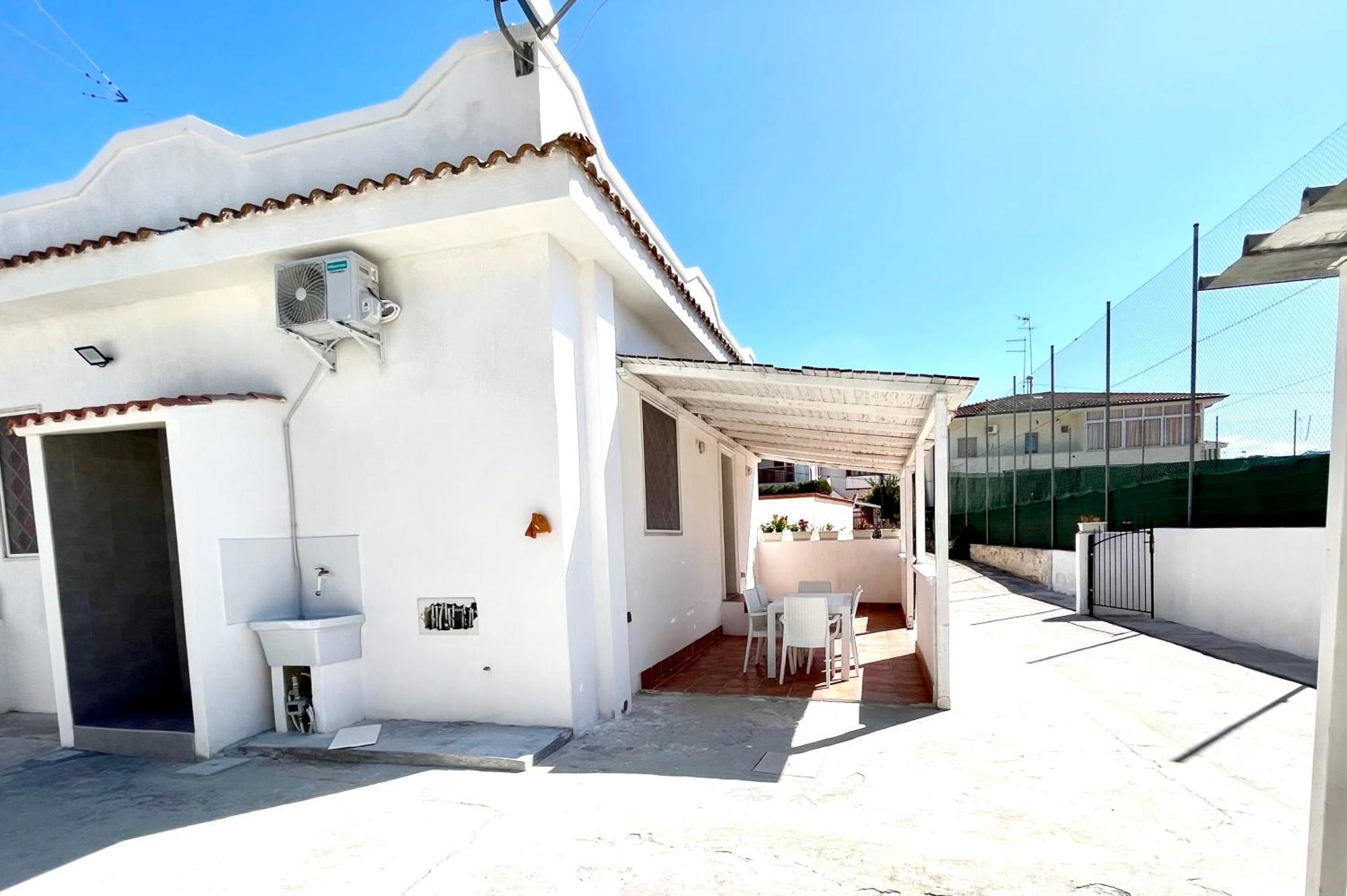 Villa Singola Amanda - 500M Dal Mare Pulsano Ngoại thất bức ảnh